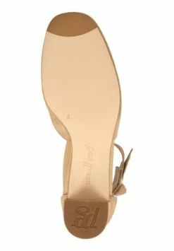 Paul Green Samt Pumps Beige -Peter Kaiser Shop unnamed file 2244