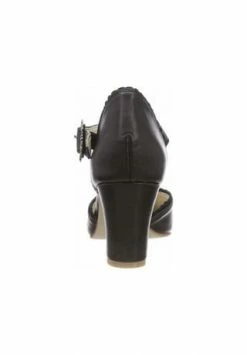 Peter Kaiser Shop -Peter Kaiser Shop unnamed file 2708